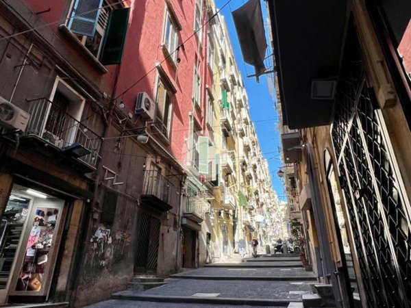 appartamento in vendita a Napoli in zona Arenella