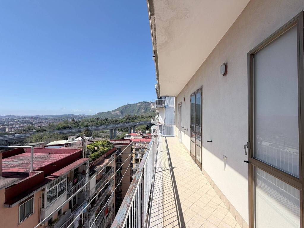 appartamento in vendita a Napoli in zona Vomero