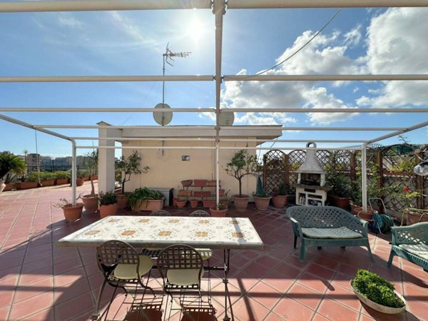 appartamento in vendita a Napoli in zona Vomero