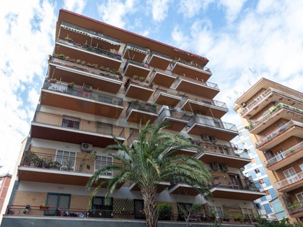 appartamento in vendita a Napoli in zona Montecalvario