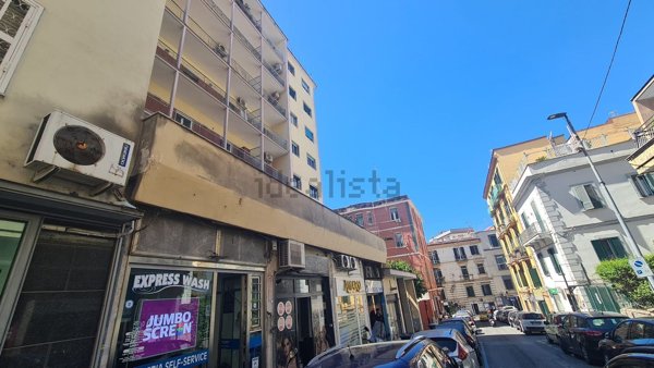 appartamento in vendita a Napoli in zona Vomero