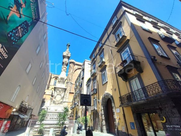 appartamento in vendita a Napoli in zona Centro Antico