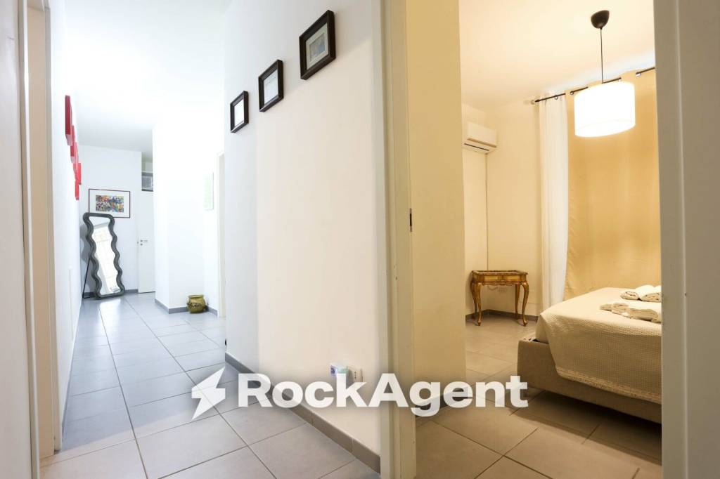 appartamento in vendita a Napoli in zona San Lorenzo