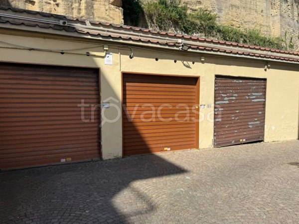 casa indipendente in vendita a Napoli in zona Posillipo