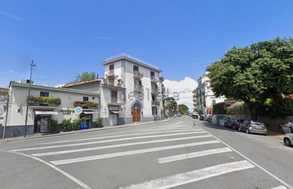 appartamento in vendita a Napoli in zona Posillipo