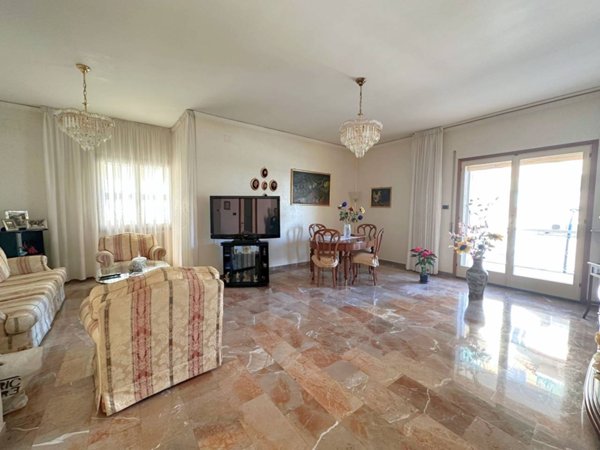 appartamento in vendita a Napoli in zona Capodimonte / Colli Aminei