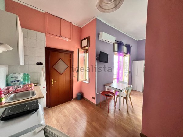 appartamento in vendita a Napoli in zona San Lorenzo