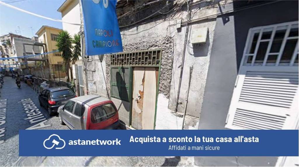 appartamento in vendita a Napoli in zona Pendino / San Giuseppe