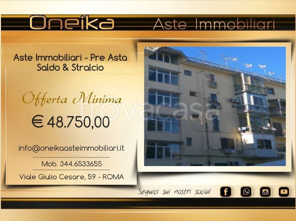 appartamento in vendita a Napoli in zona Barra