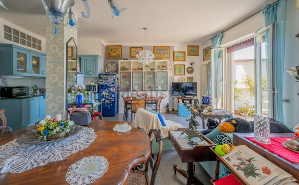 appartamento in vendita a Napoli in zona Bagnoli