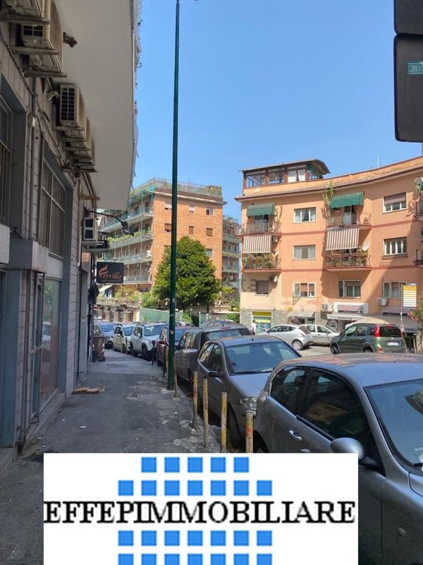 appartamento in vendita a Napoli in zona Fuorigrotta