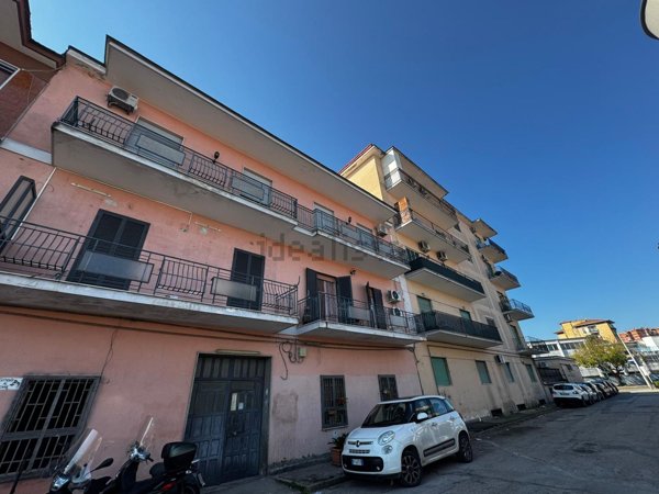 appartamento in vendita a Napoli in zona Secondigliano
