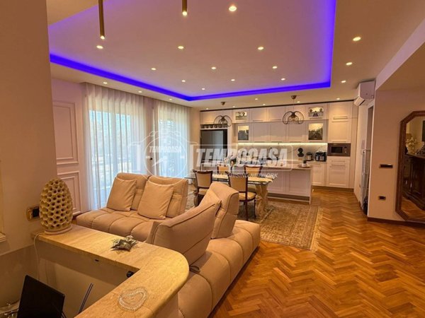 appartamento in vendita a Napoli in zona Bagnoli