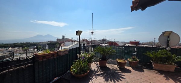 appartamento in vendita a Napoli