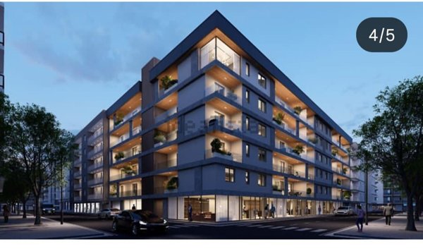 appartamento in vendita a Napoli in zona Vicaria