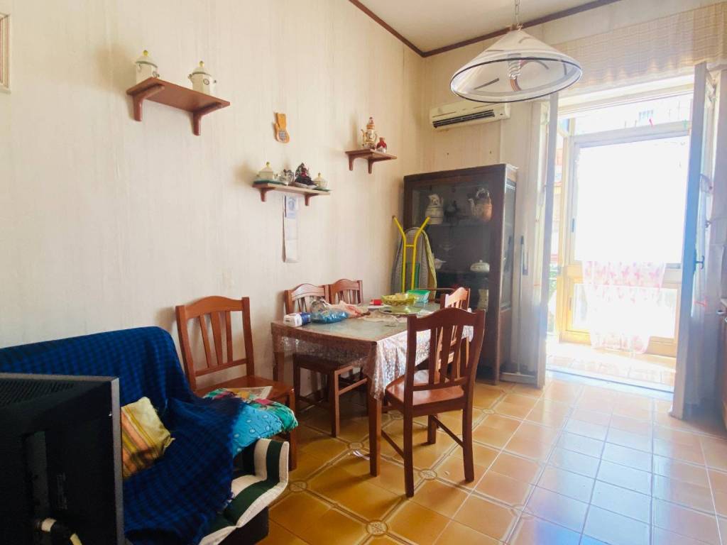 appartamento in vendita a Napoli in zona Pianura