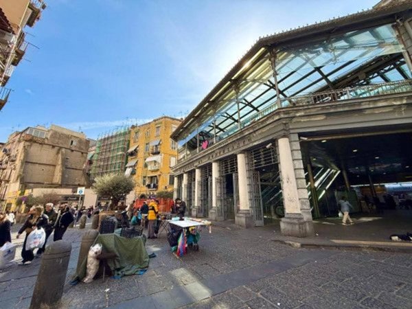 appartamento in vendita a Napoli in zona Arenella