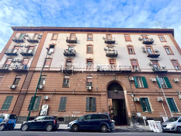 appartamento in vendita a Napoli in zona San Lorenzo