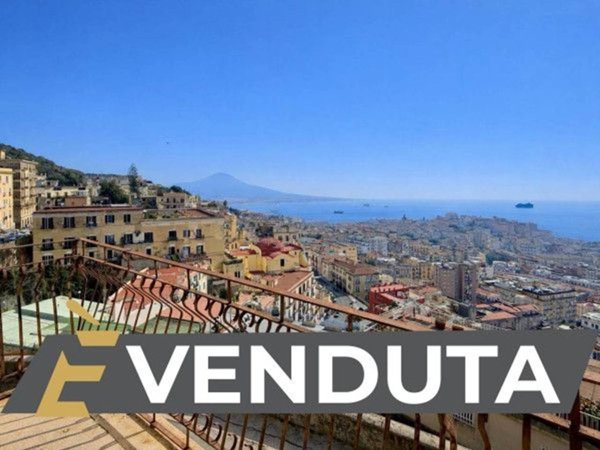 appartamento in vendita a Napoli in zona Vomero