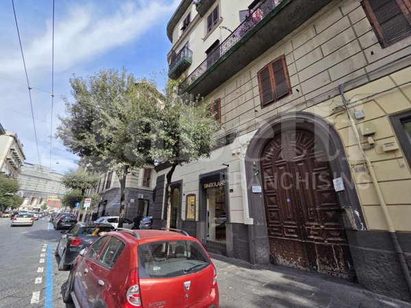 appartamento in vendita a Napoli in zona Pendino / San Giuseppe