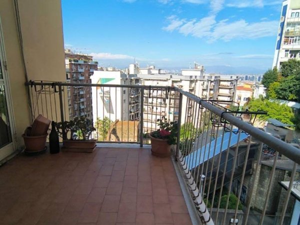 appartamento in vendita a Napoli in zona Arenella
