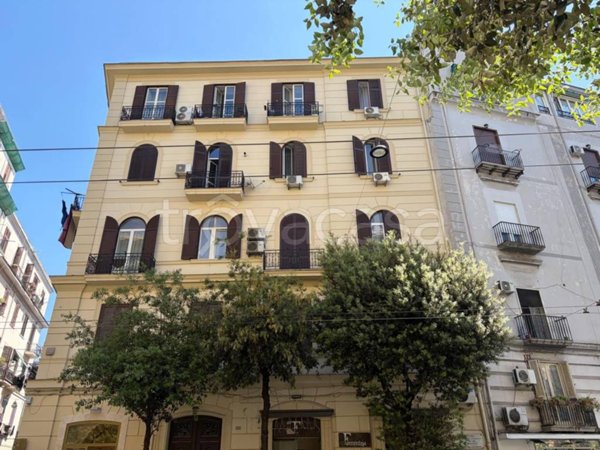 appartamento in vendita a Napoli in zona Pendino / San Giuseppe