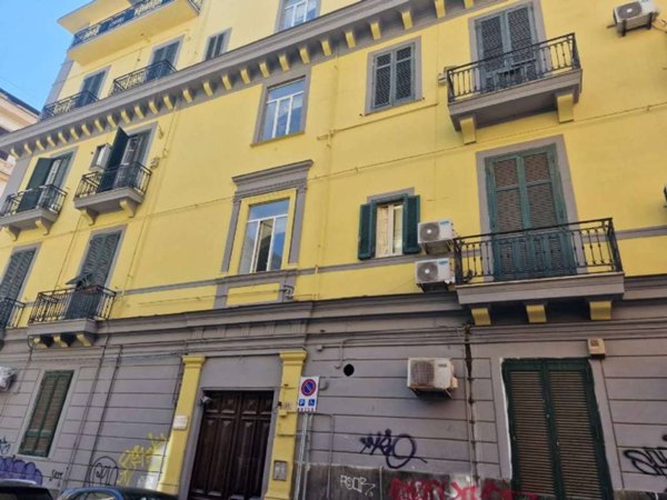 appartamento in vendita a Napoli in zona Pendino / San Giuseppe