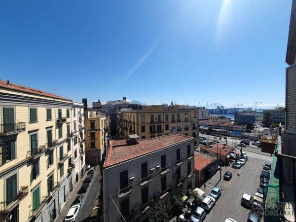 appartamento in vendita a Napoli in zona Pendino / San Giuseppe