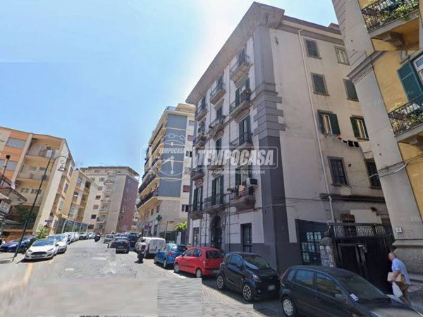 appartamento in vendita a Napoli in zona Arenella