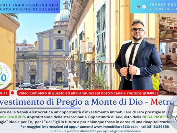 appartamento in vendita a Napoli in zona Chiaia