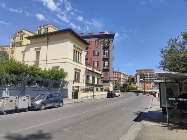 appartamento in vendita a Napoli in zona Vomero