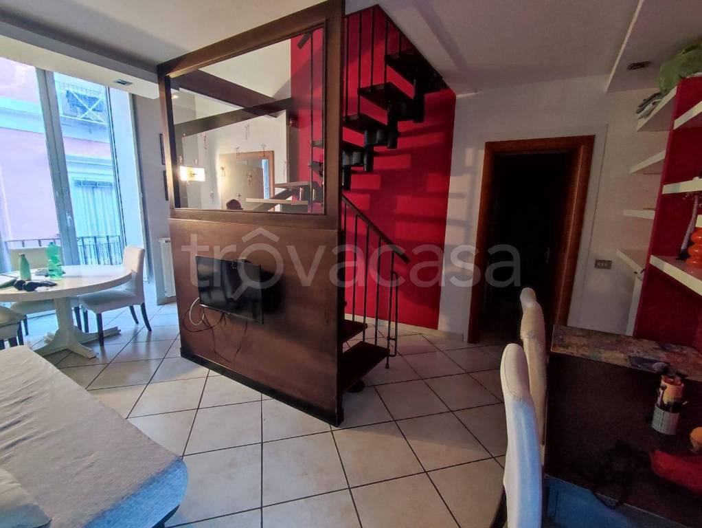 appartamento in vendita a Napoli
