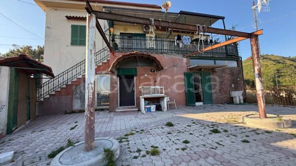 appartamento in vendita a Napoli in zona Bagnoli