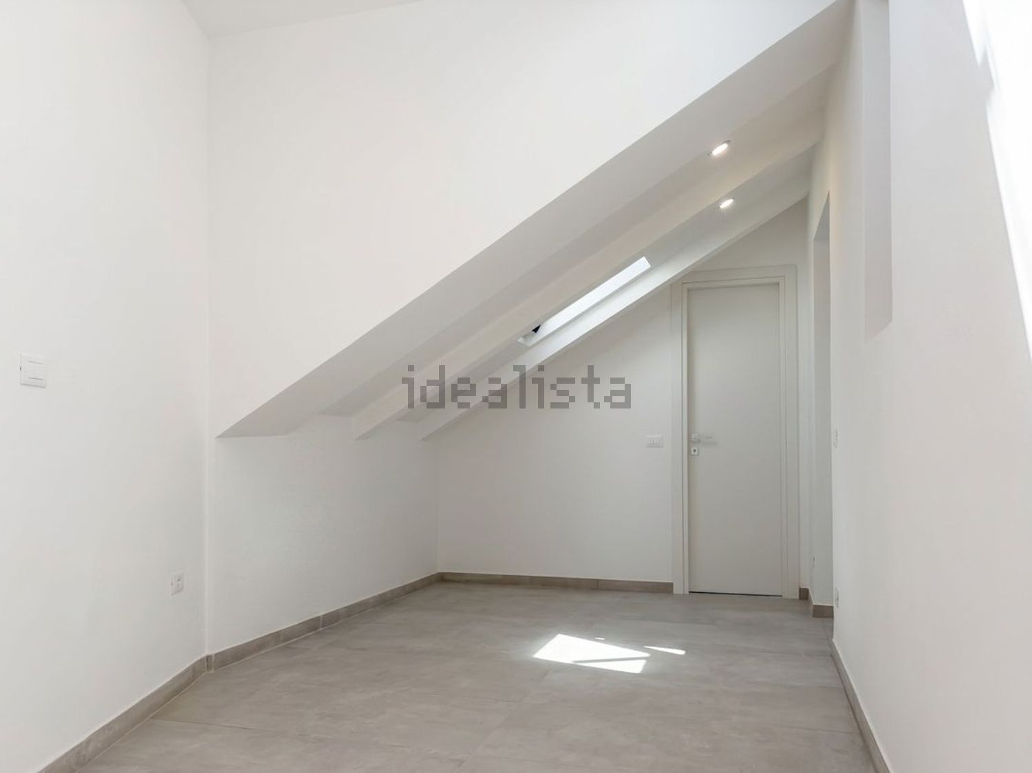 appartamento in vendita a Napoli in zona Pendino / San Giuseppe