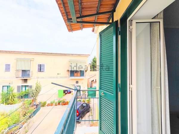 appartamento in vendita a Napoli in zona Chiaiano