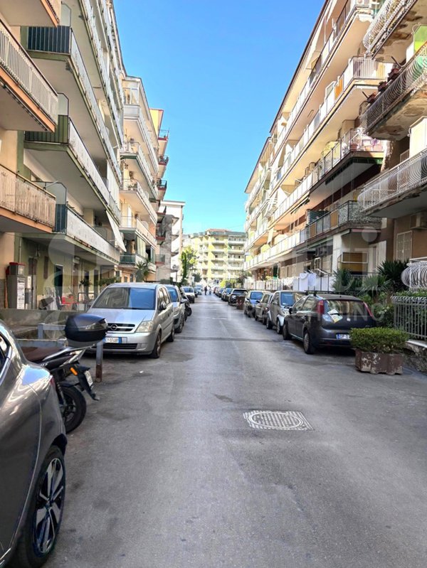 appartamento in vendita a Napoli in zona Pianura