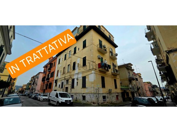 appartamento in vendita a Napoli in zona Bagnoli