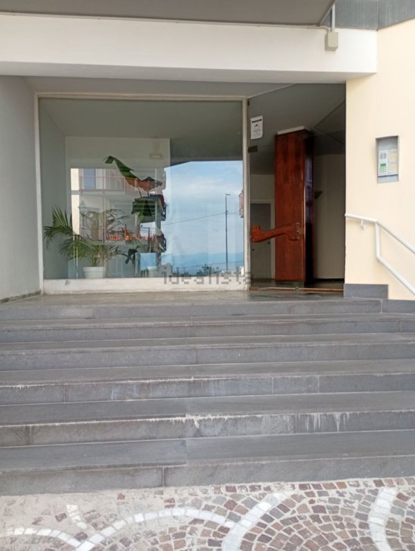 appartamento in vendita a Napoli in zona Posillipo