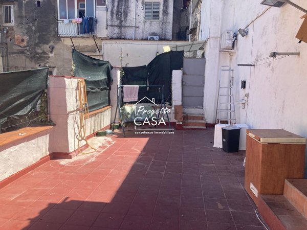 appartamento in vendita a Napoli in zona Barra