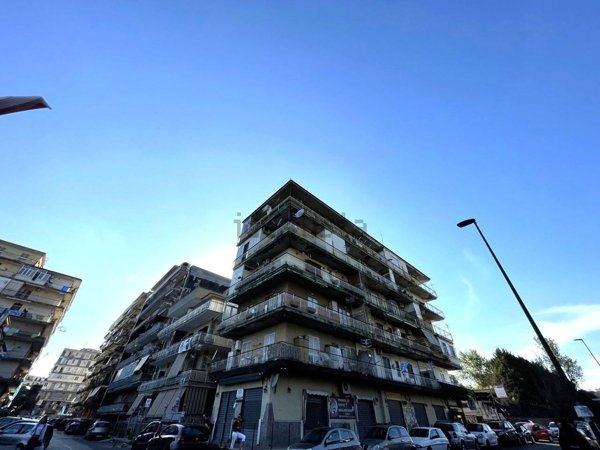 appartamento in vendita a Napoli in zona Pianura