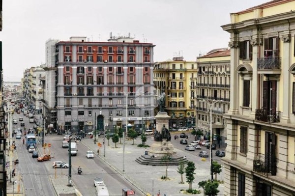 appartamento in vendita a Napoli