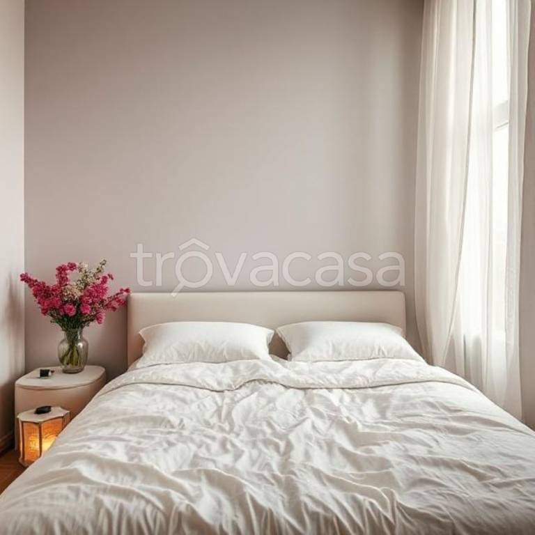 appartamento in vendita a Napoli in zona Chiaia