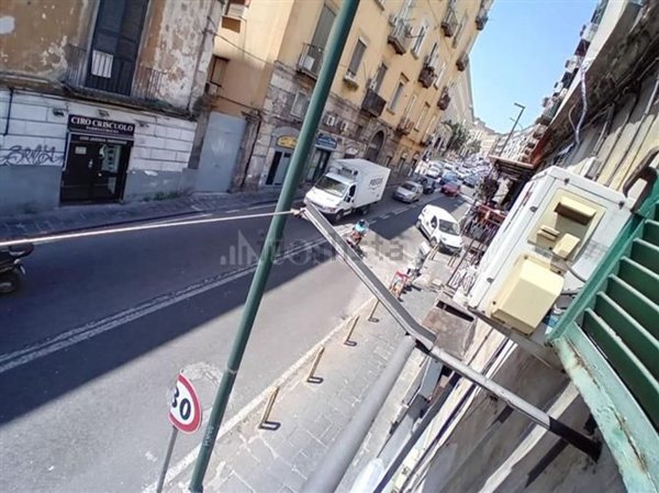 appartamento in vendita a Napoli in zona Avvocata