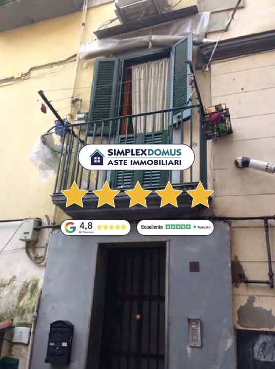 appartamento in vendita a Napoli in zona San Ferdinando
