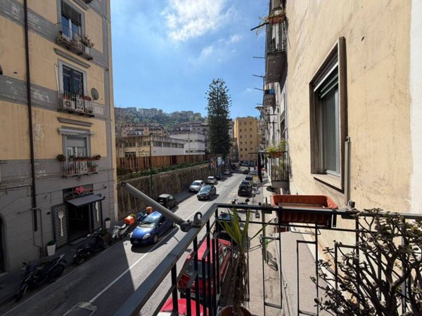 appartamento in vendita a Napoli in zona Fuorigrotta