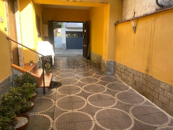 appartamento in vendita a Napoli in zona Ponticelli