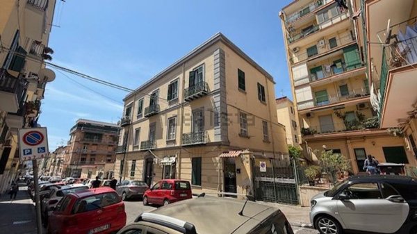appartamento in vendita a Napoli in zona Bagnoli