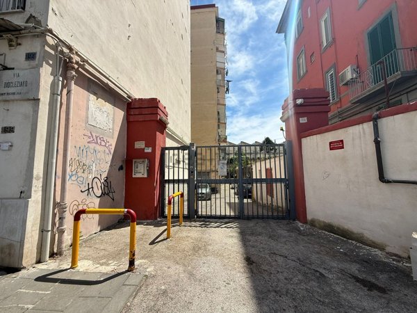 appartamento in vendita a Napoli in zona Fuorigrotta