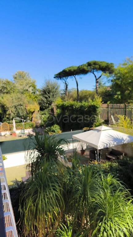 appartamento in vendita a Napoli in zona Capodimonte / Colli Aminei