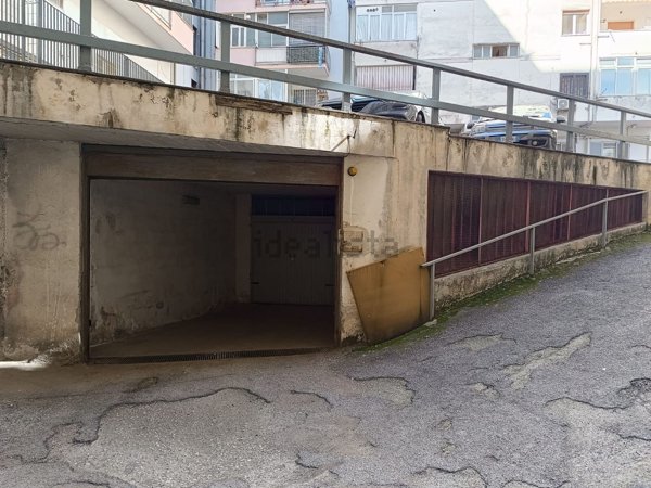 casa indipendente in vendita a Napoli in zona Arenella